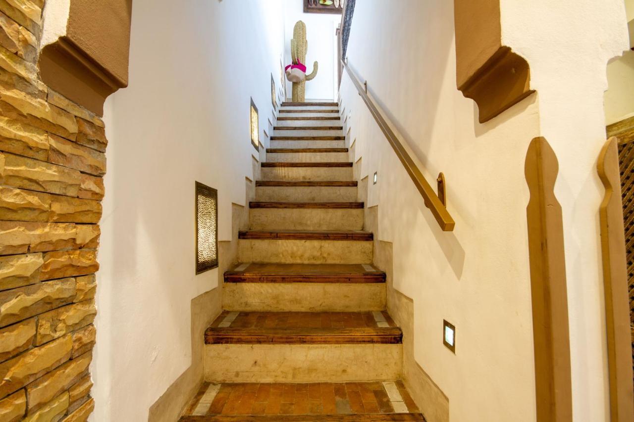 Riad Bed & Breakfast Comptoir Du Pacha มาร์ราเกช ภายนอก รูปภาพ
