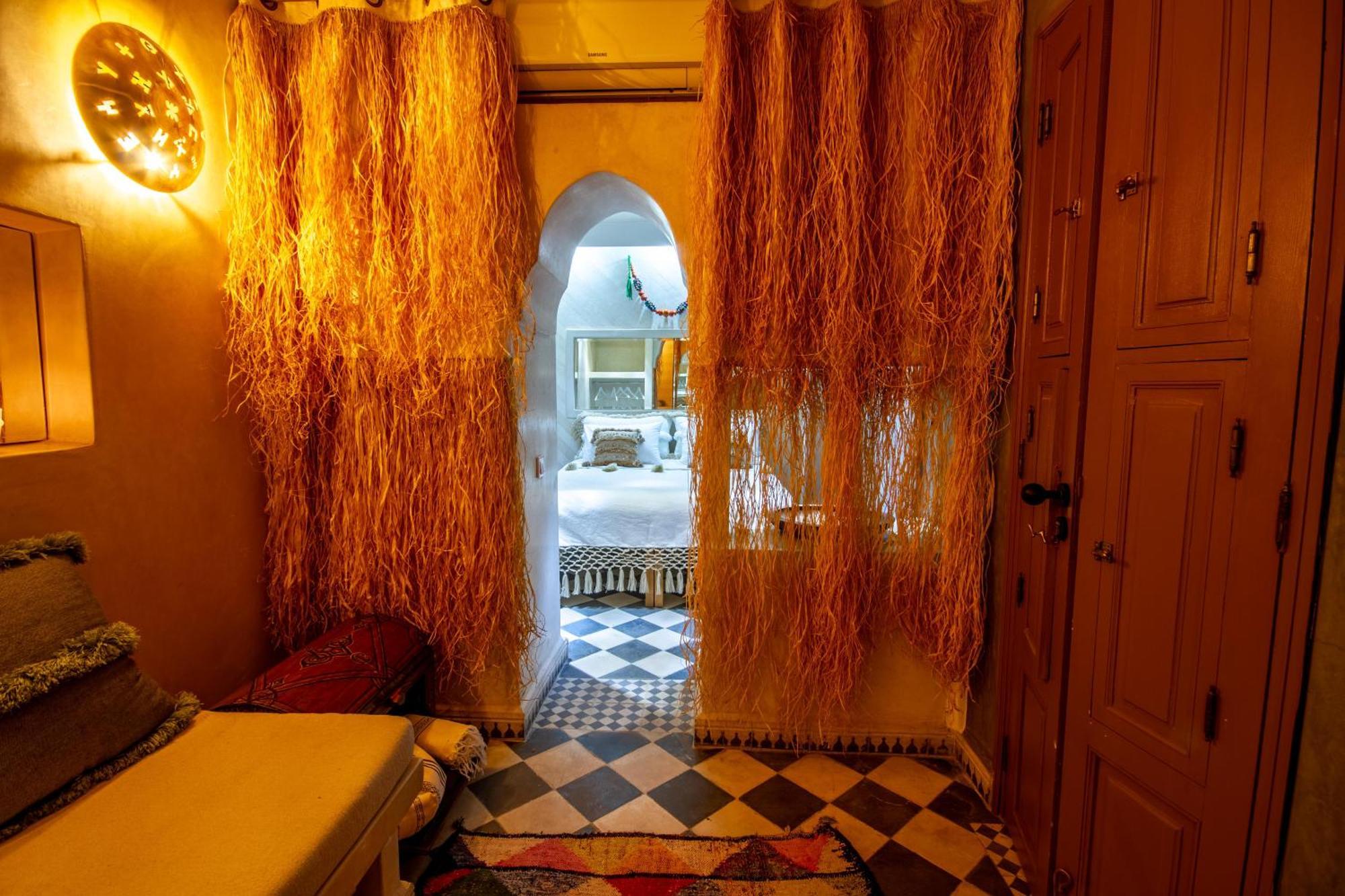 Riad Bed & Breakfast Comptoir Du Pacha มาร์ราเกช ภายนอก รูปภาพ