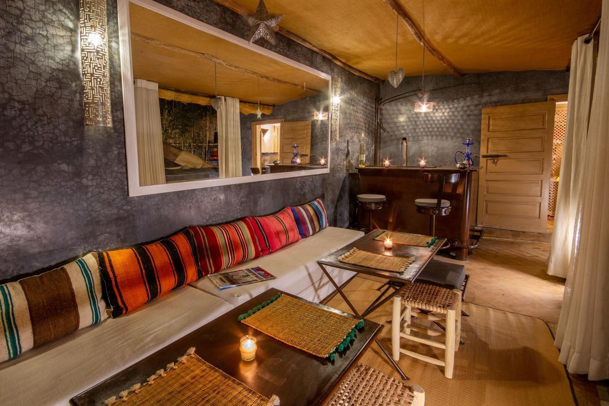 Riad Bed & Breakfast Comptoir Du Pacha มาร์ราเกช ภายนอก รูปภาพ